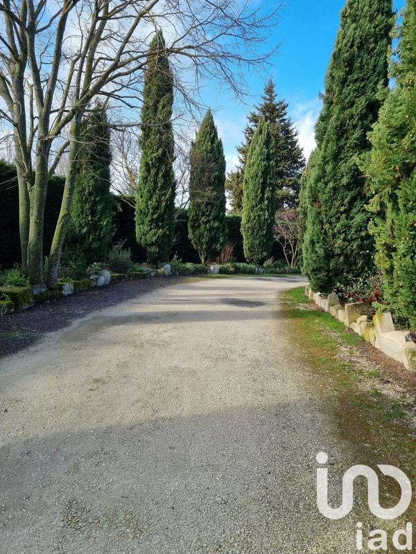 Maison - 223 m² - 12 pièces