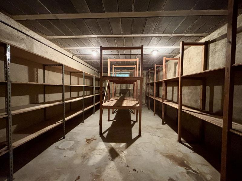 Maison traditionnelle - 181 m² - 7 pièces