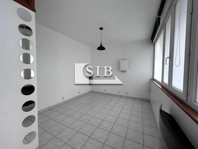 Fonds de commerce - Magasins - 16 m²