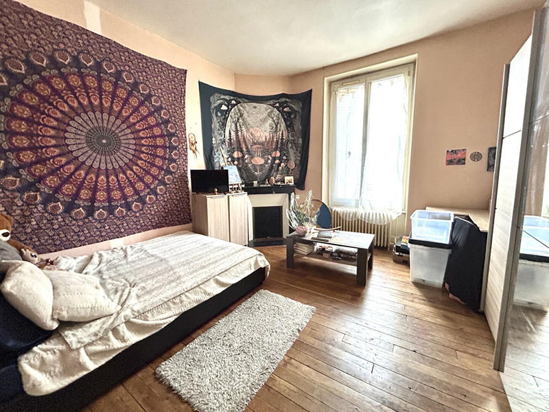 Maison - 99 m² - 4 pièces