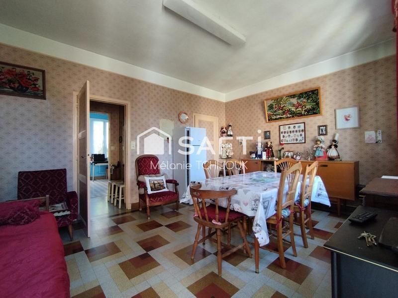 Maison - 96 m² - 5 pièces