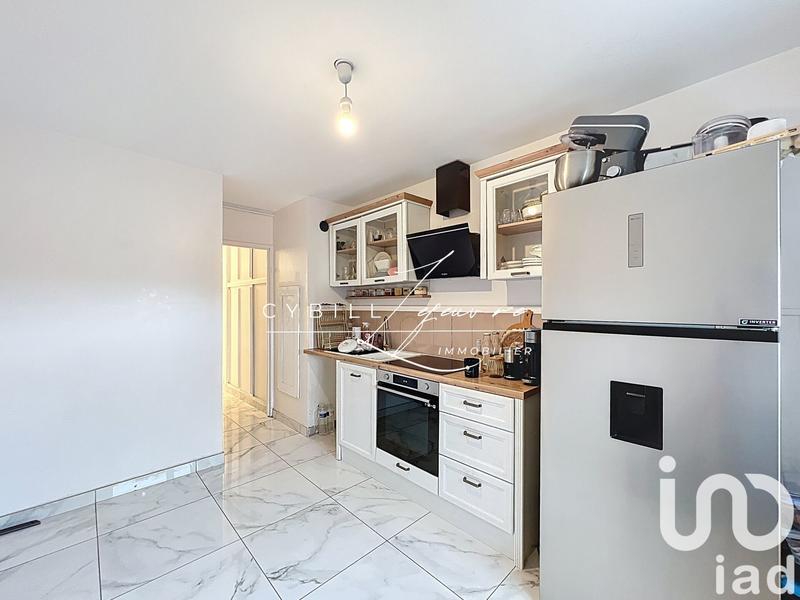 Appartement - 83 m² - 4 pièces