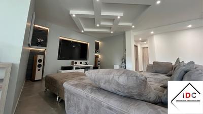 Appartement - 163 m² - 6 pièces