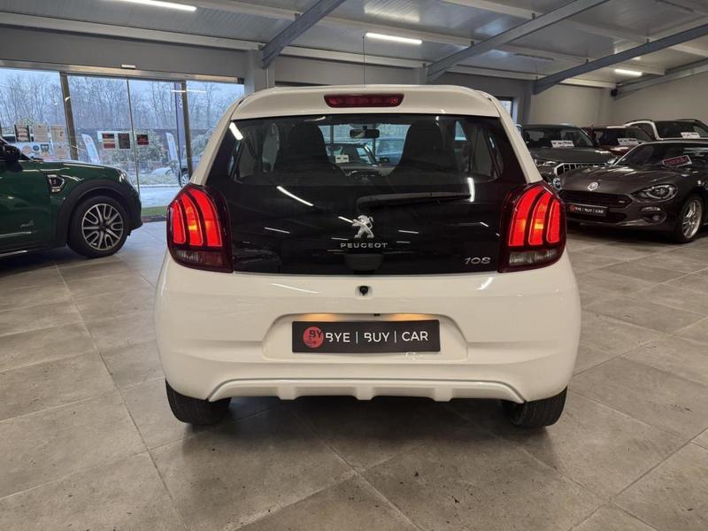 Peugeot 108 1.2i Pt - 82 Berline Allure / Garantie 12 Mois