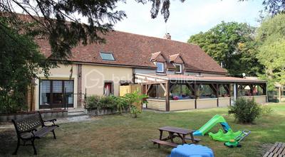 Longère - 370 m² - 10 pièces