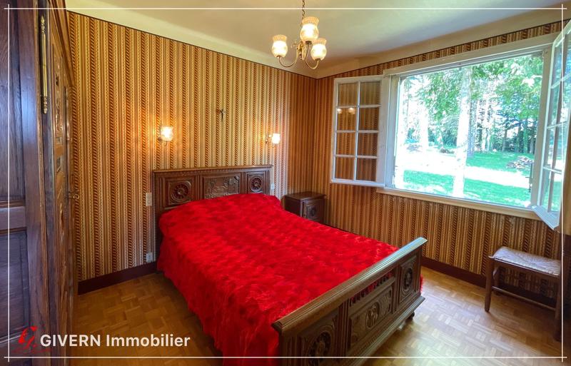 Maison ancienne - 172 m² - 8 pièces