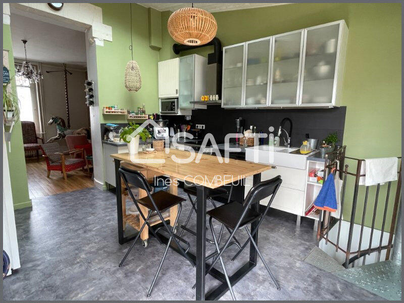 Villa - 160 m² - 8 pièces