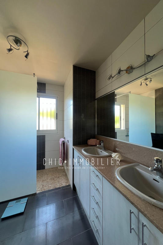 Maison - 155 m² - 5 pièces