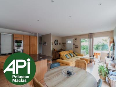 Villa - 100 m² - 6 pièces