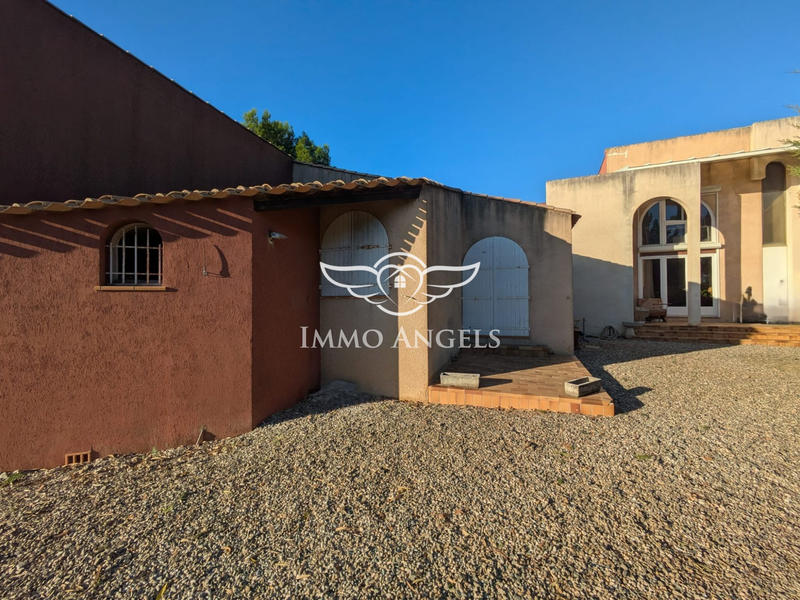 Villa - 266 m² - 7 pièces