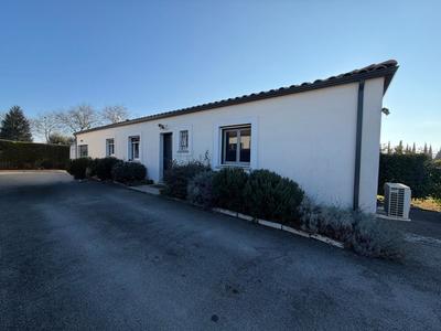 Maison - 140 m² - 5 pièces