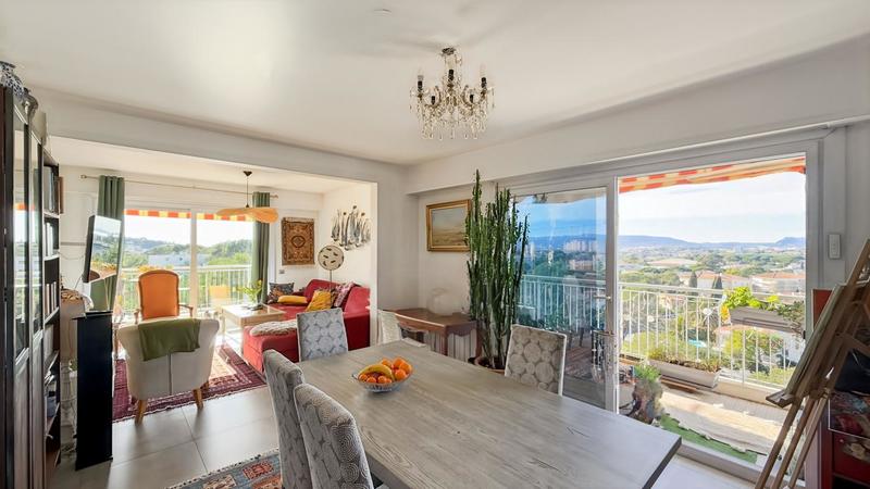 Appartement - 73 m² - 3 pièces