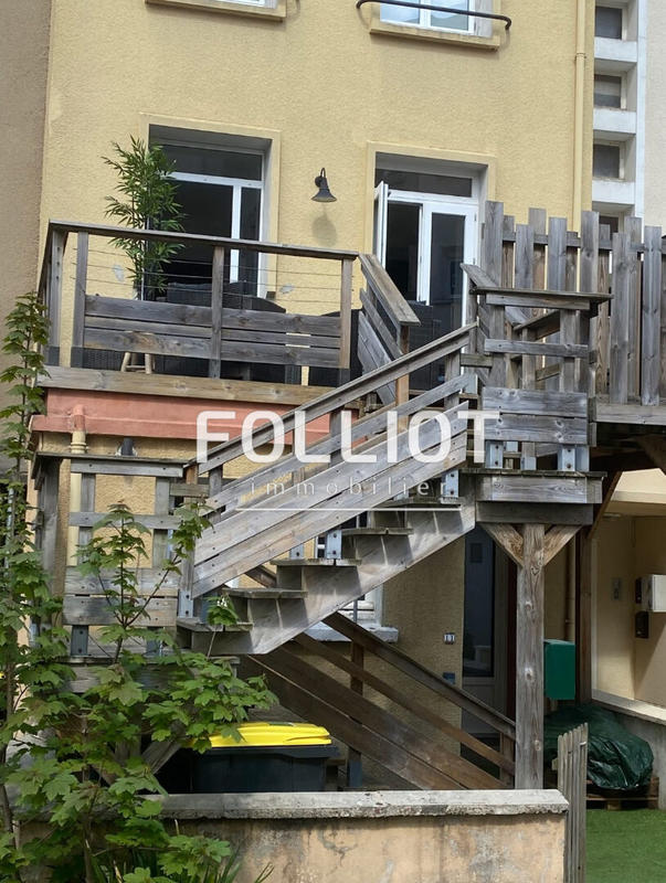 Appartement - 159 m² - 5 pièces