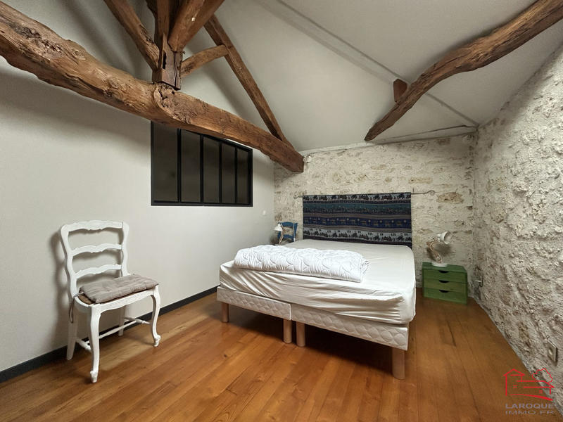 Maison - 191 m² - 7 pièces