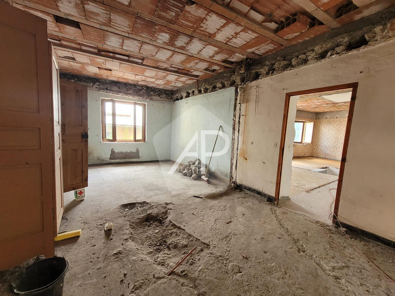 Maison ancienne - 138 m² - 7 pièces