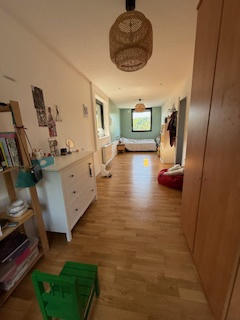 Maison - 240 m² - 7 pièces