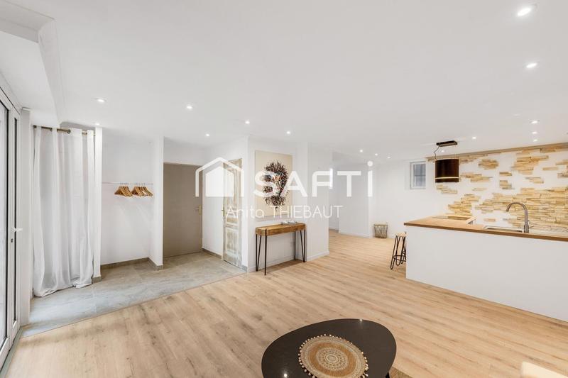 Appartement - 80 m² - 3 pièces