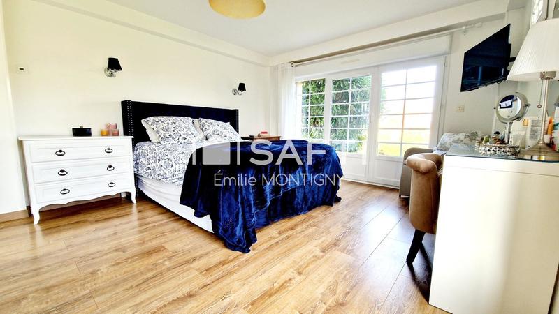 Maison - 200 m² - 7 pièces