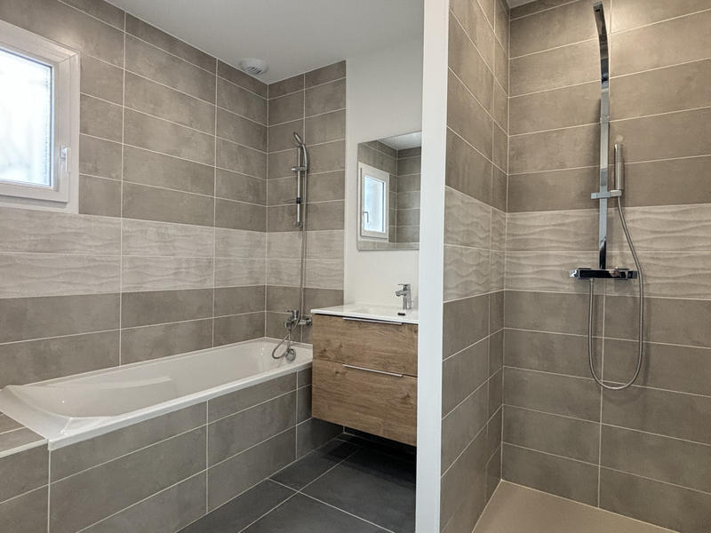 Maison - 91 m² - 4 pièces