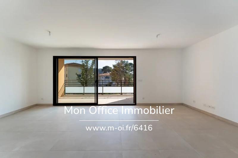 Appartement - 79 m² - 4 pièces