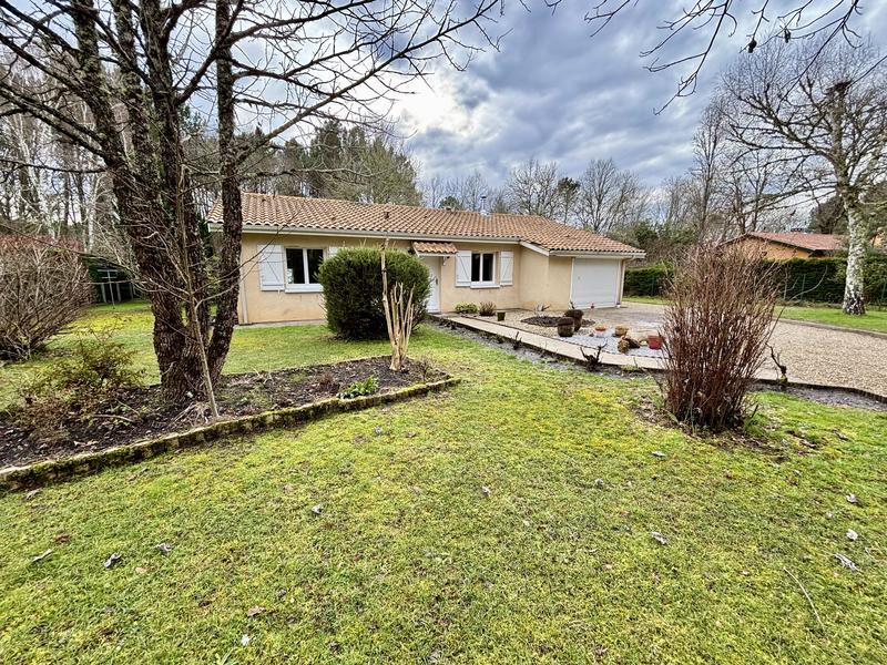 Maison - 88 m² - 5 pièces