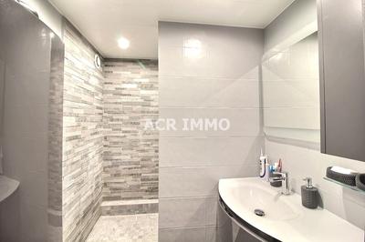 Appartement - 77 m² - 4 pièces