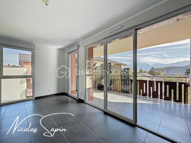 Appartement - 87 m² - 4 pièces