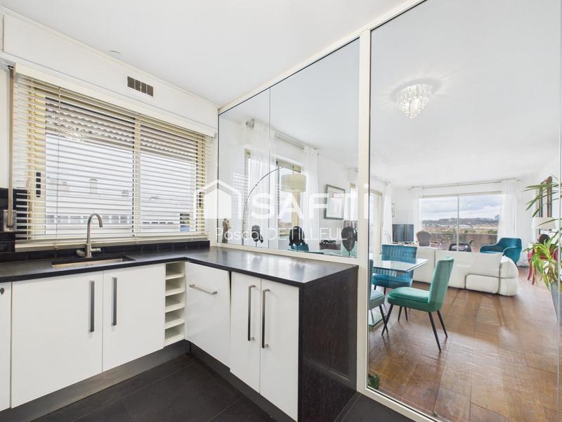 Appartement - 110 m² - 5 pièces