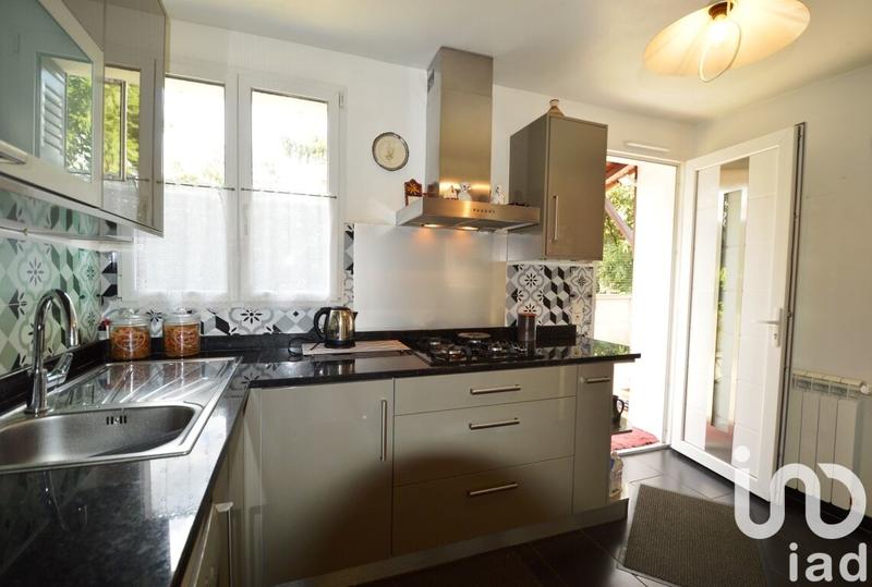 Maison - 120 m² - 6 pièces