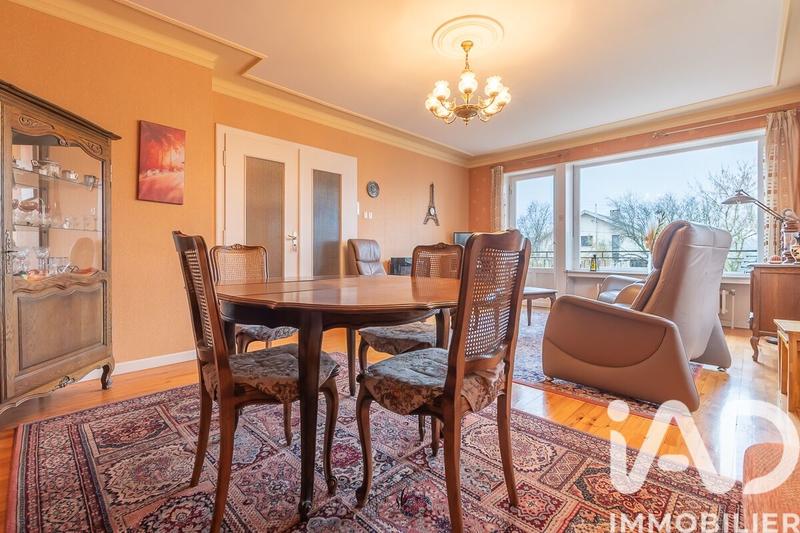 Maison - 194 m² - 7 pièces