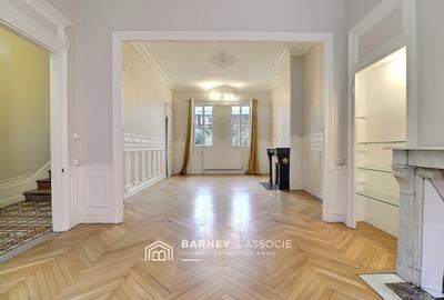 Maison ancienne - 184 m² - 8 pièces