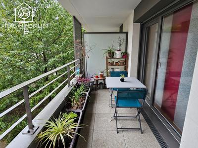 Appartement - 82 m² - 4 pièces