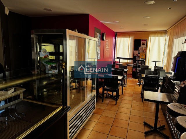 Fonds de commerce - Magasins - 172 m²