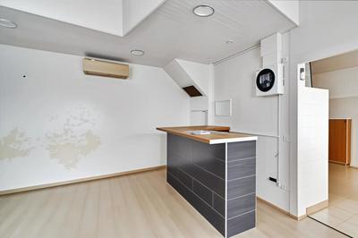 Appartement - 145 m² - 7 pièces