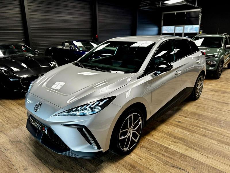 Mg Mg4 64kwh 150 Kw 2wd Luxury