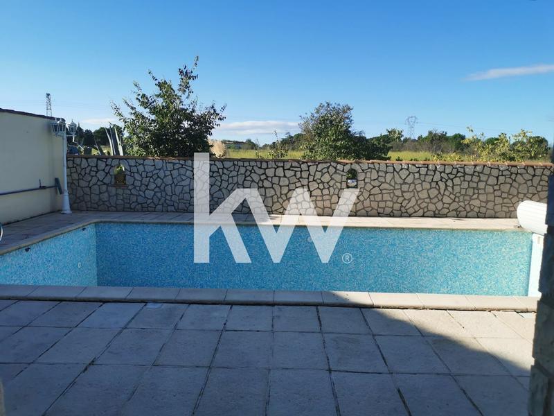 Maison - 98 m² - 5 pièces