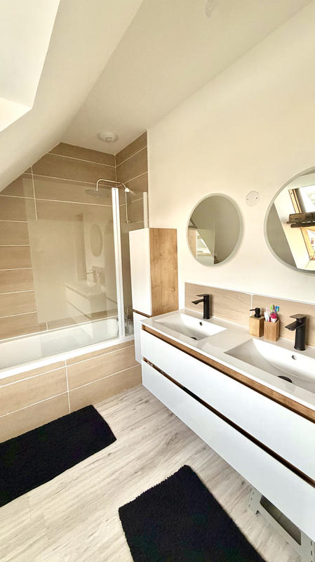 Maison - 104 m² - 5 pièces