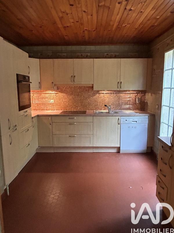 Maison - 144 m² - 7 pièces