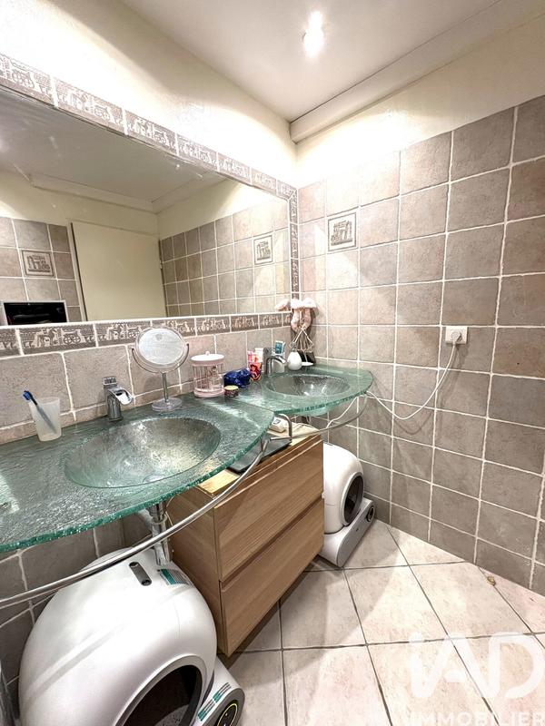 Appartement - 94 m² - 4 pièces