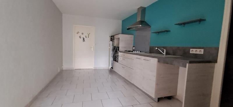 Maison en pierre - 207 m² - 7 pièces