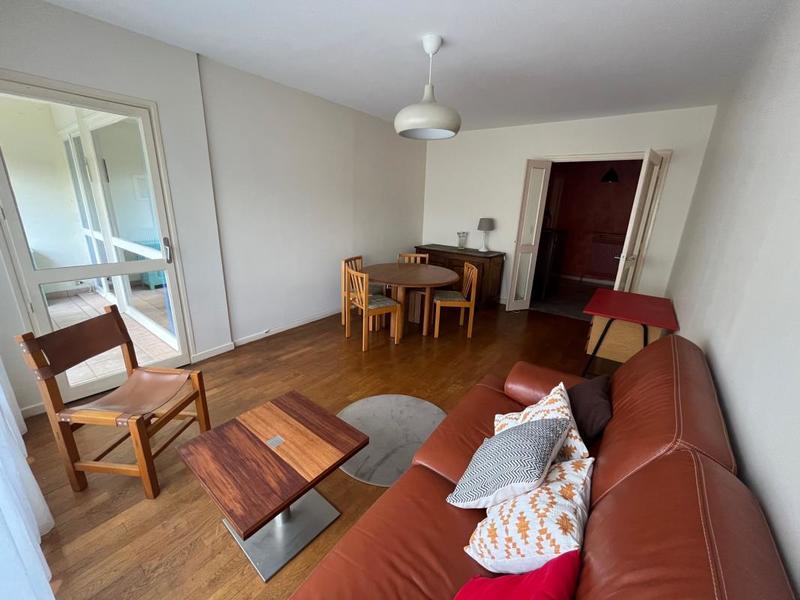 Appartement - 74 m² - 3 pièces