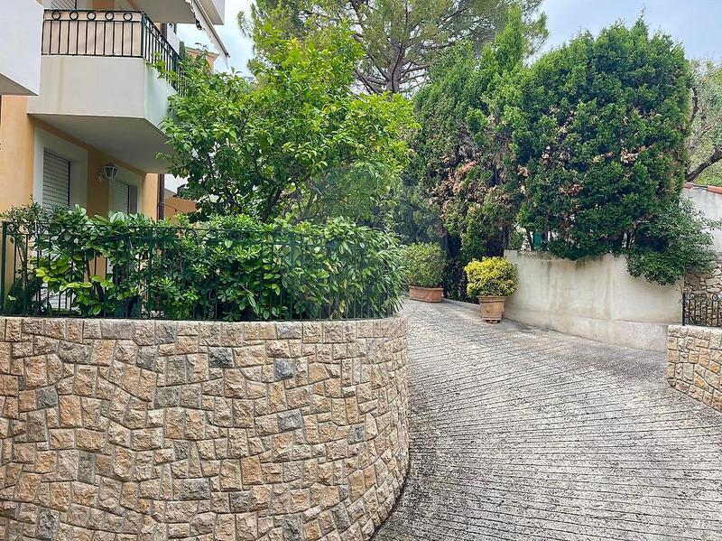 Duplex - 101 m² - 4 pièces