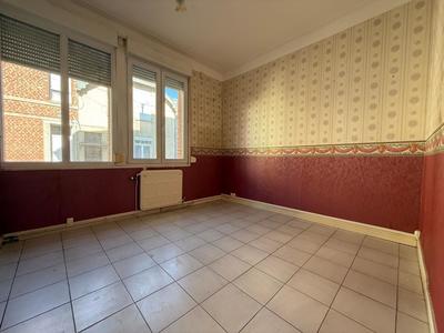 Maison - 250 m² - 7 pièces