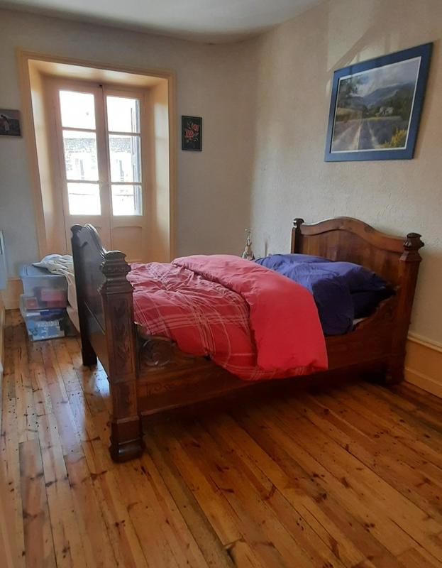 Maison - 150 m² - 8 pièces