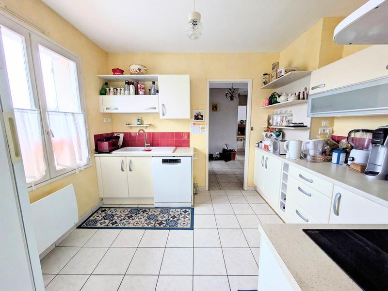 Maison - 137 m² - 5 pièces