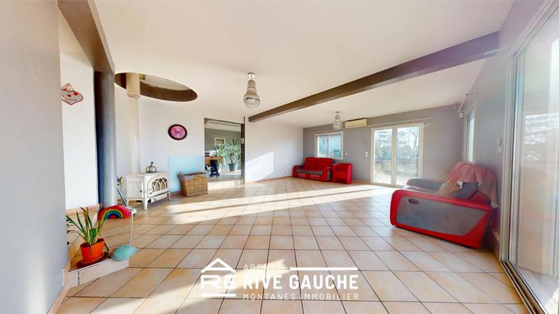 Maison - 192 m² - 6 pièces