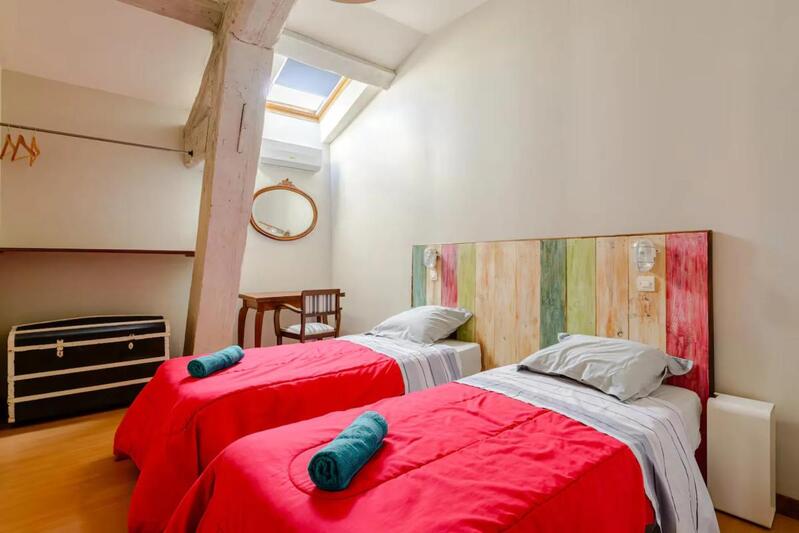 Propriété - 364 m² - 10 pièces