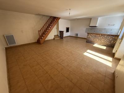 Maison - 93 m² - 4 pièces