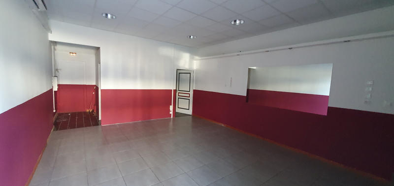 Magasins - 45 m²