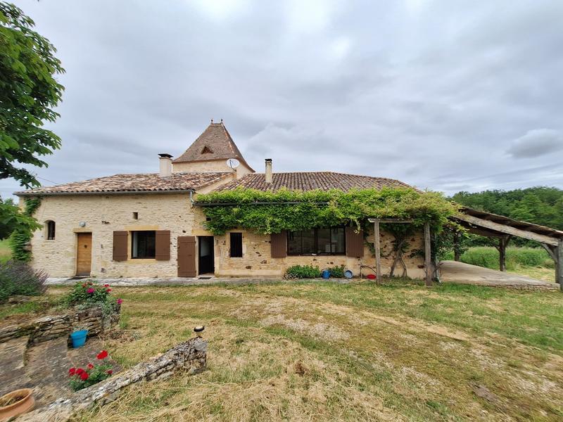 Maison traditionnelle - 145 m² - 7 pièces